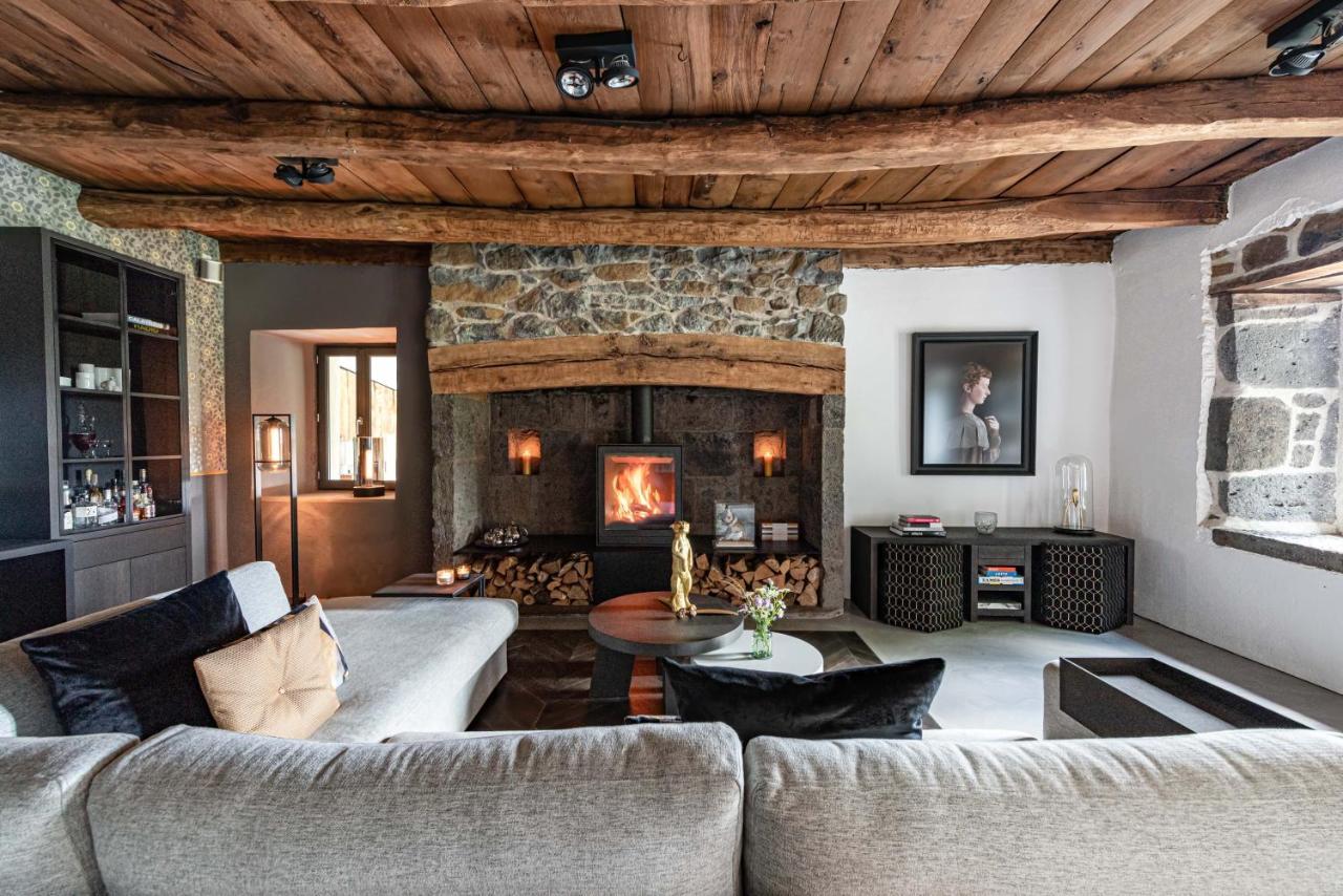 Maison De La Bonne Vie Therondels Екстериор снимка